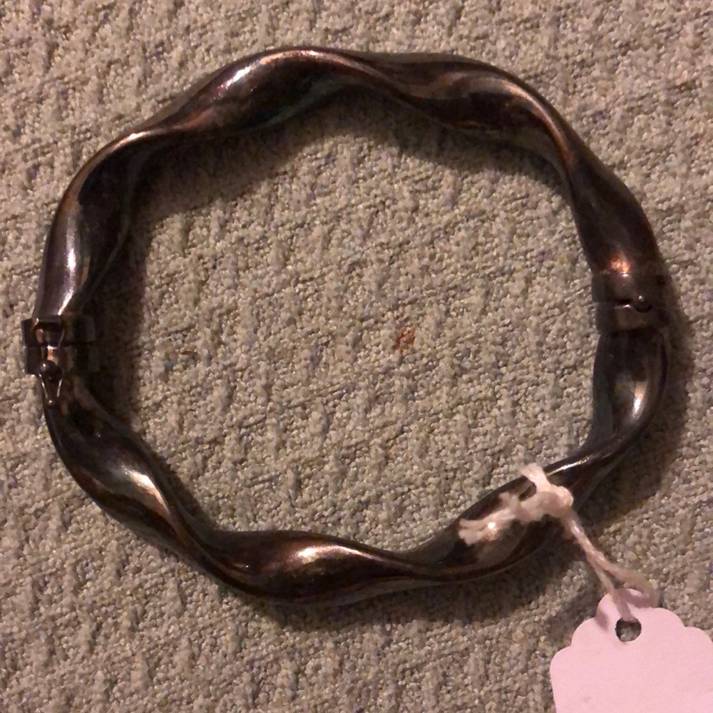 Beautiful sterling twisted bracelet